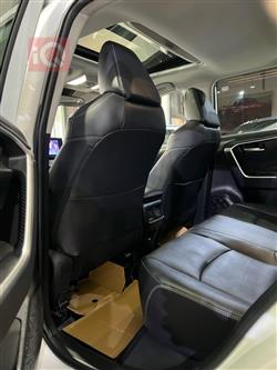 تويوتا راف 4